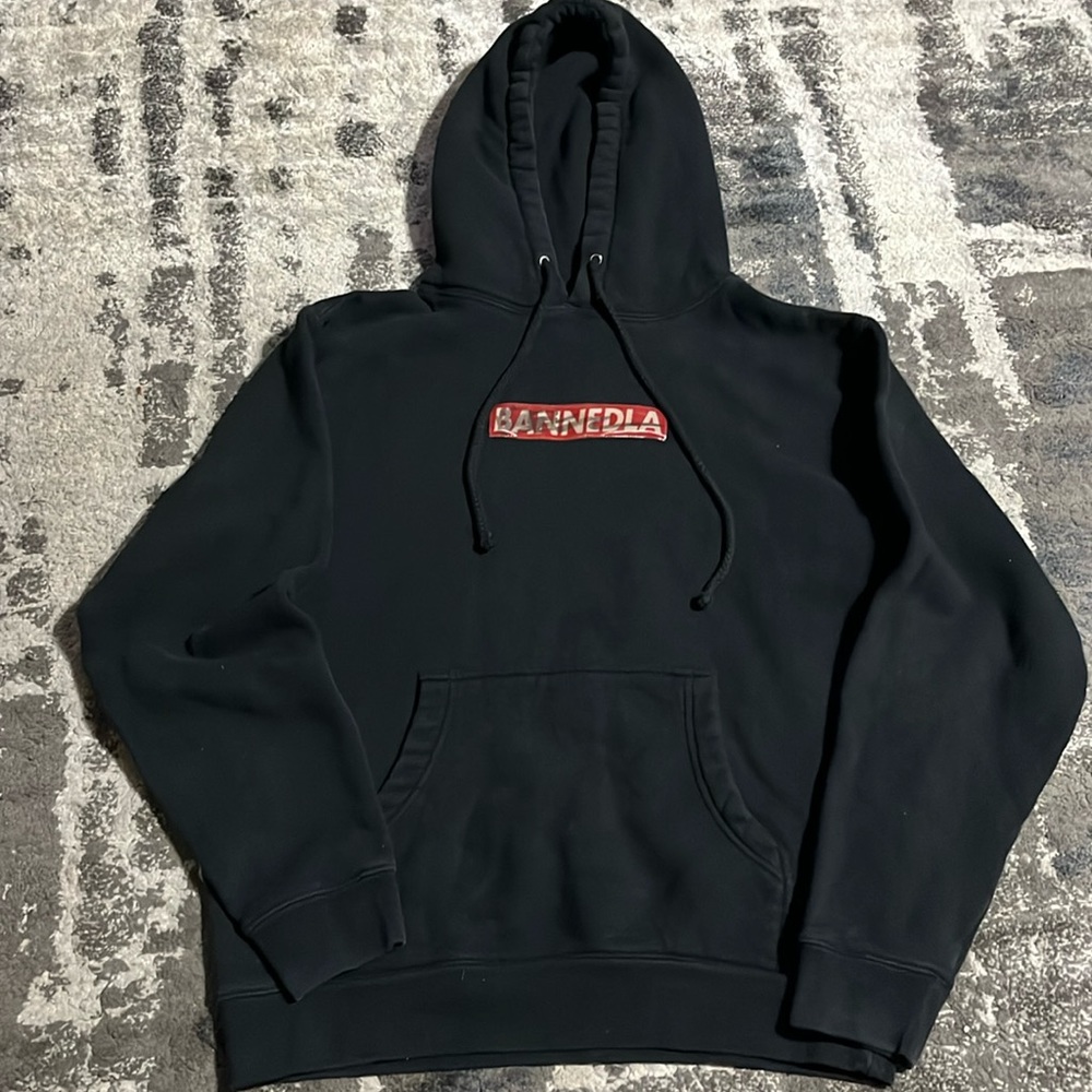BANNEDLA box logo hoodie- Rare